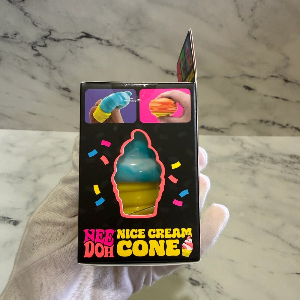 NeeDoh Nice Cream Cone BLUE - Picture 5 of 7